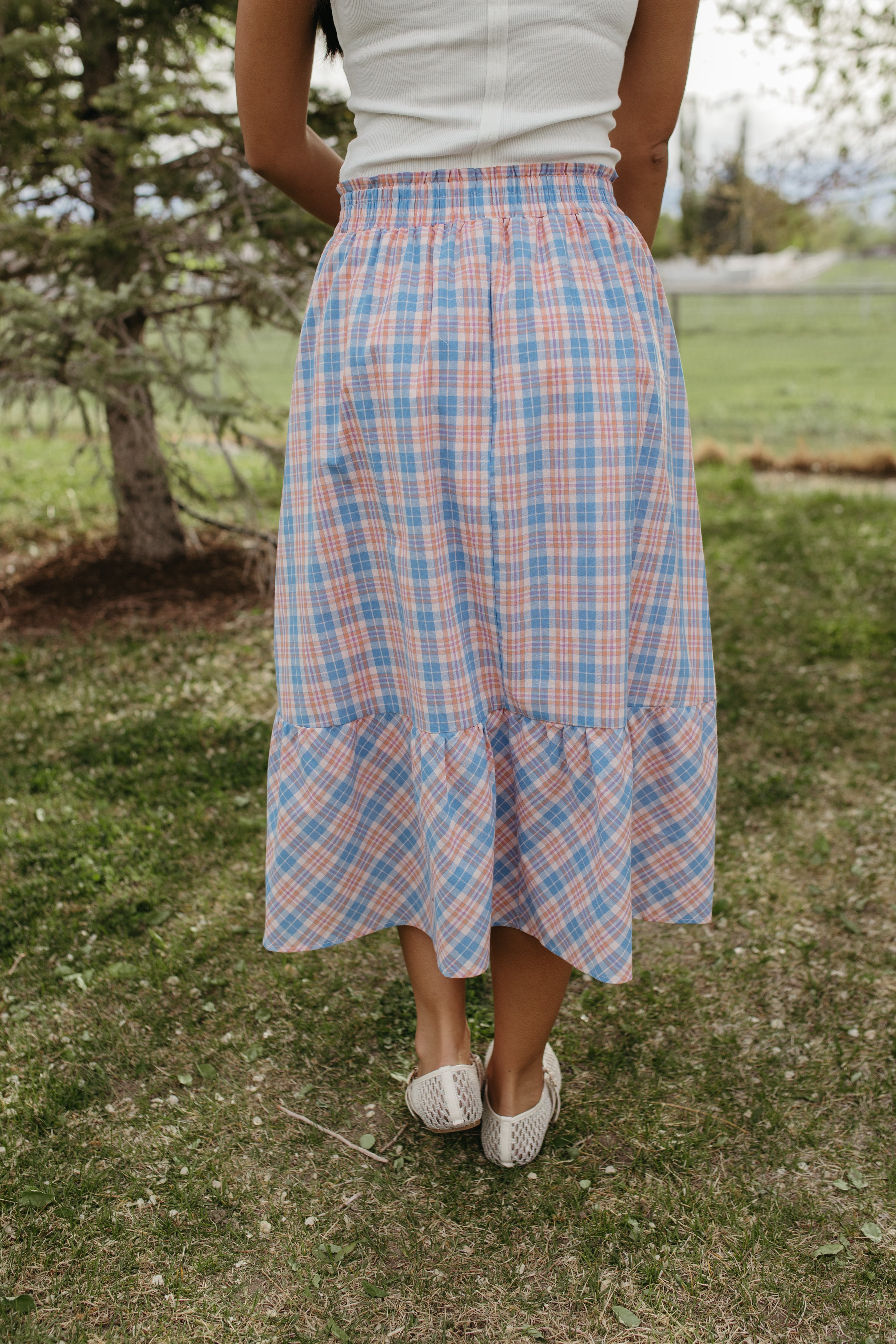 THE GIANNA GINGHAM MIDI SKIRT IN BLUE – Pink Desert