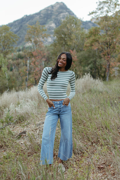 THE MEGAN MIDRISE RAW HEM JEANS