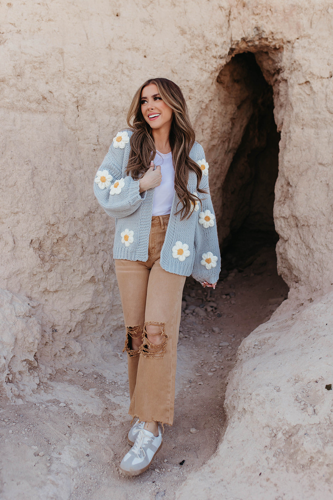 THE 90'S FLARE JEANS IN DISTRESSED COPPER BY VERVET – Pink Desert