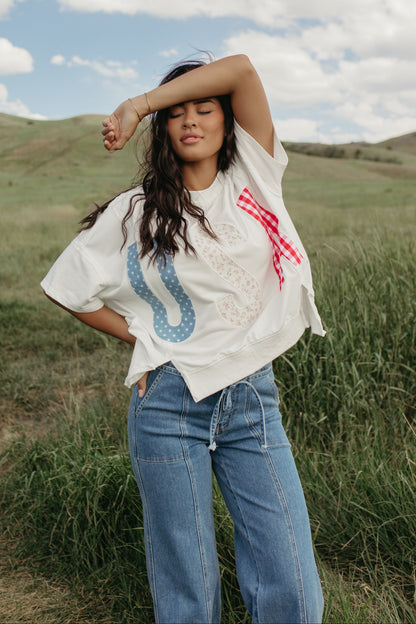 THE CAPRI EMBROIDERED USA OVERSIZED TEE