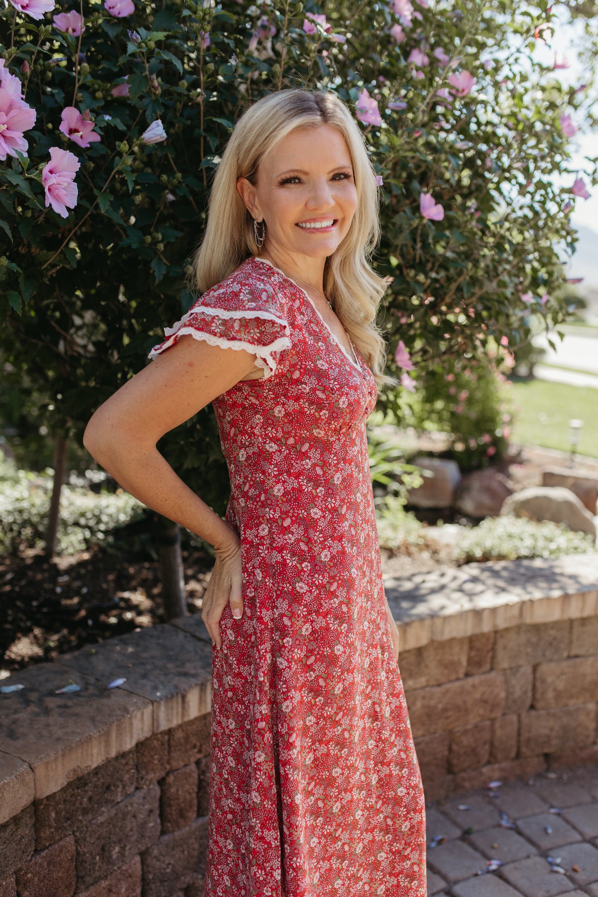 THE FLORA MIDI DRESS IN RED