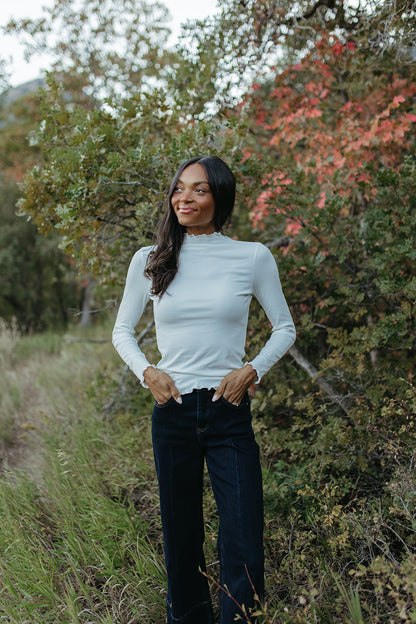 THE AVALYN WIDE LEG SEAM DETAIL JEANS