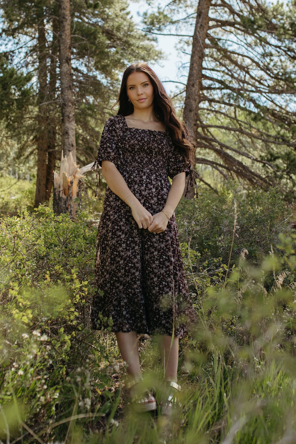THE HOLLY FLORAL DRESS IN BROWN