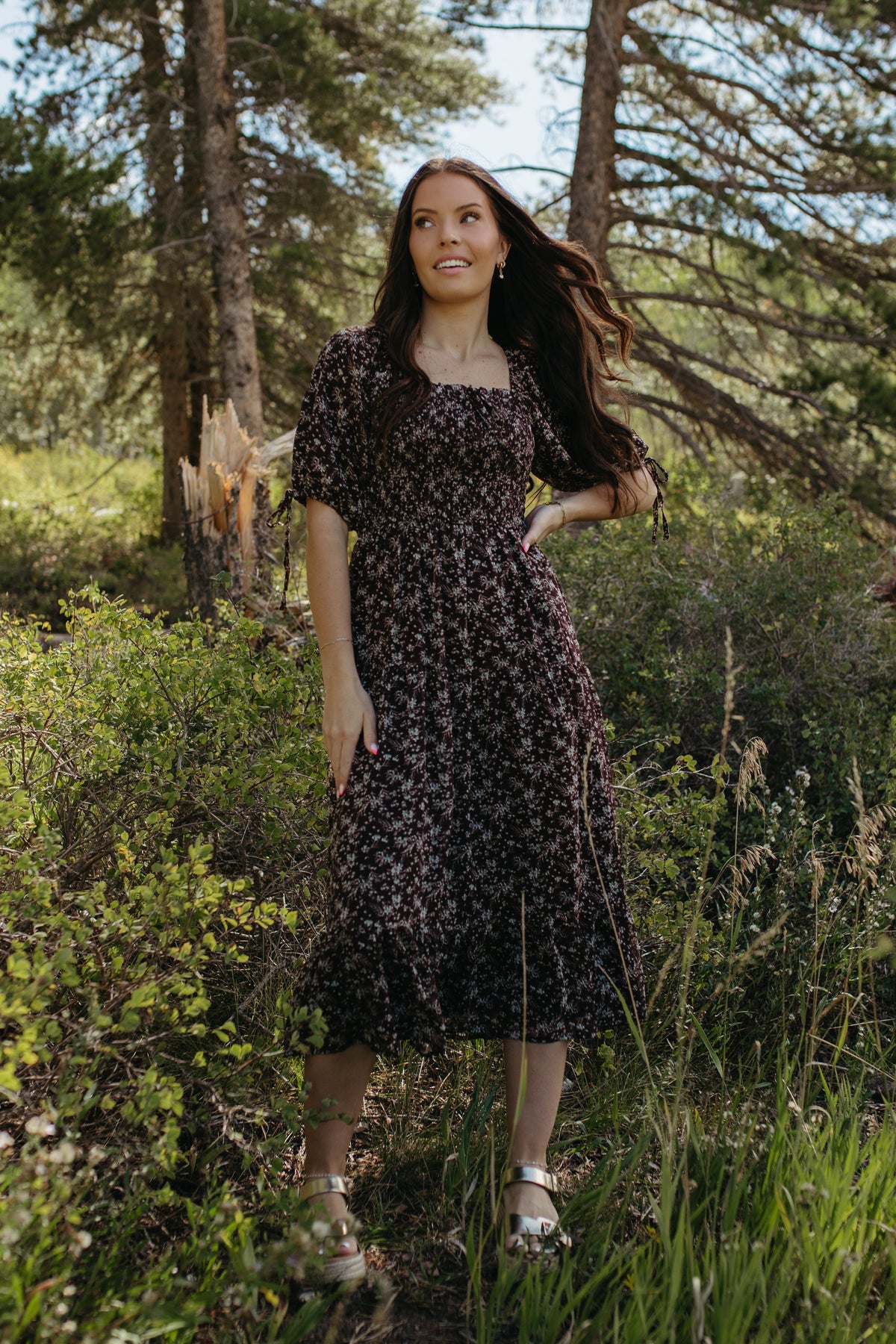 THE HOLLY FLORAL DRESS IN BROWN