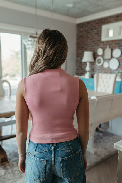 THE LAINEY MOCK NECK RIBBED KNIT TOP