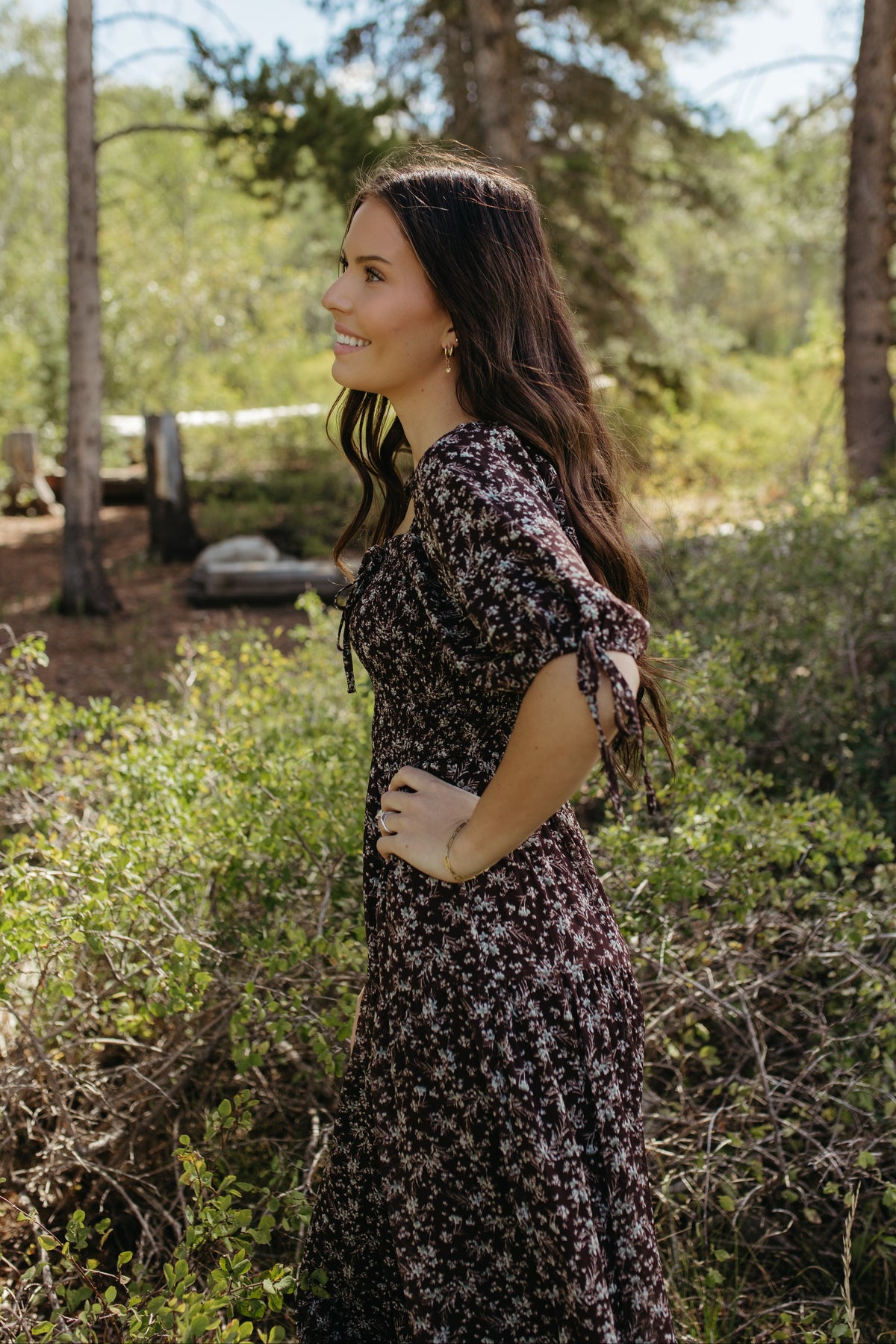 THE HOLLY FLORAL DRESS IN BROWN