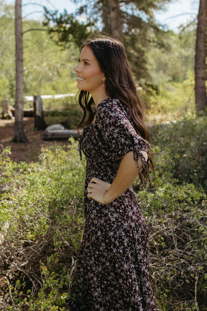 THE HOLLY FLORAL DRESS IN BROWN