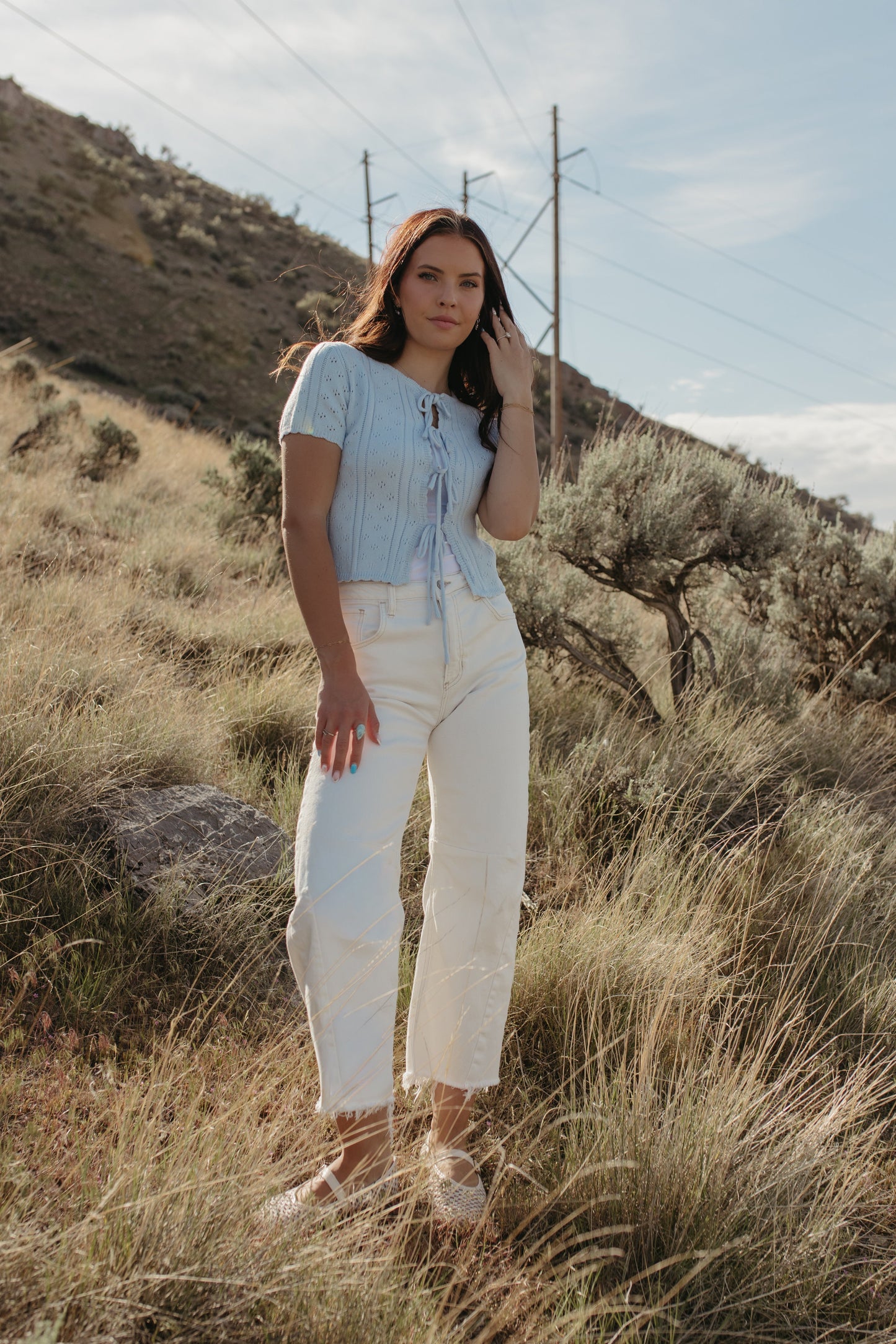 THE KAILEY TIE-FRONT KNIT TOP IN BLUE