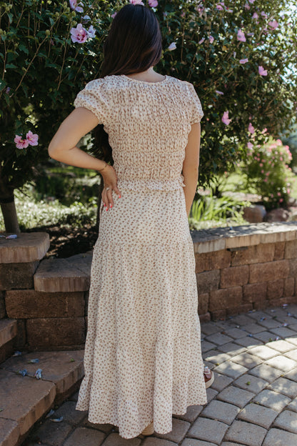 THE ZOE FLORAL TIERED SKIRT IN CREAM