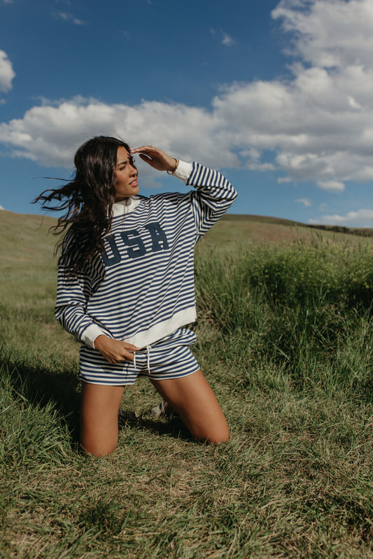 THE AMERICANA NAVY STRIPE SHORTS