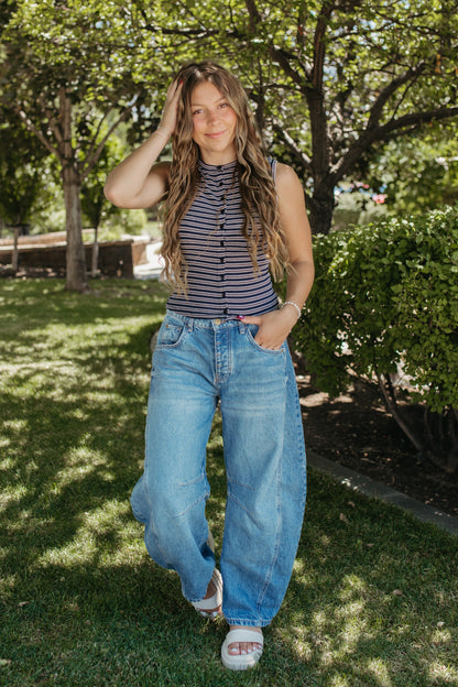 THE GUINEVERE STRIPED SLEEVELESS BUTTON TANK IN NAVY