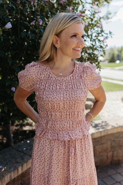 THE ZOE FLORAL SMOCKED TOP IN BLUSH