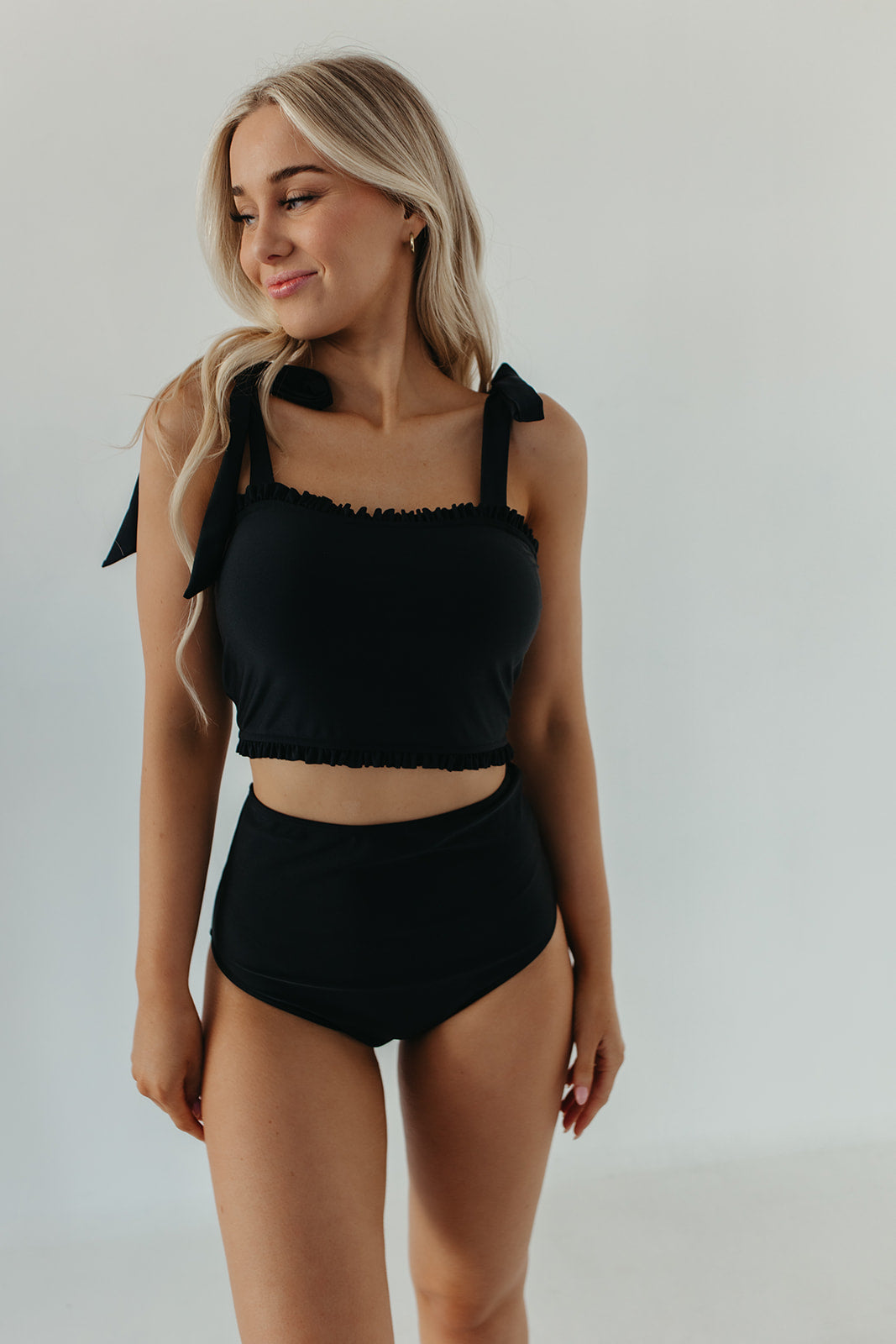 RUFFLE TIE STRAP MIDKINI SWIM TOP IN BLACK BY PINK DESERT