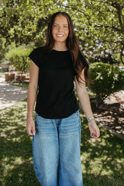 THE BLANCHE BLACK T-SHIRT