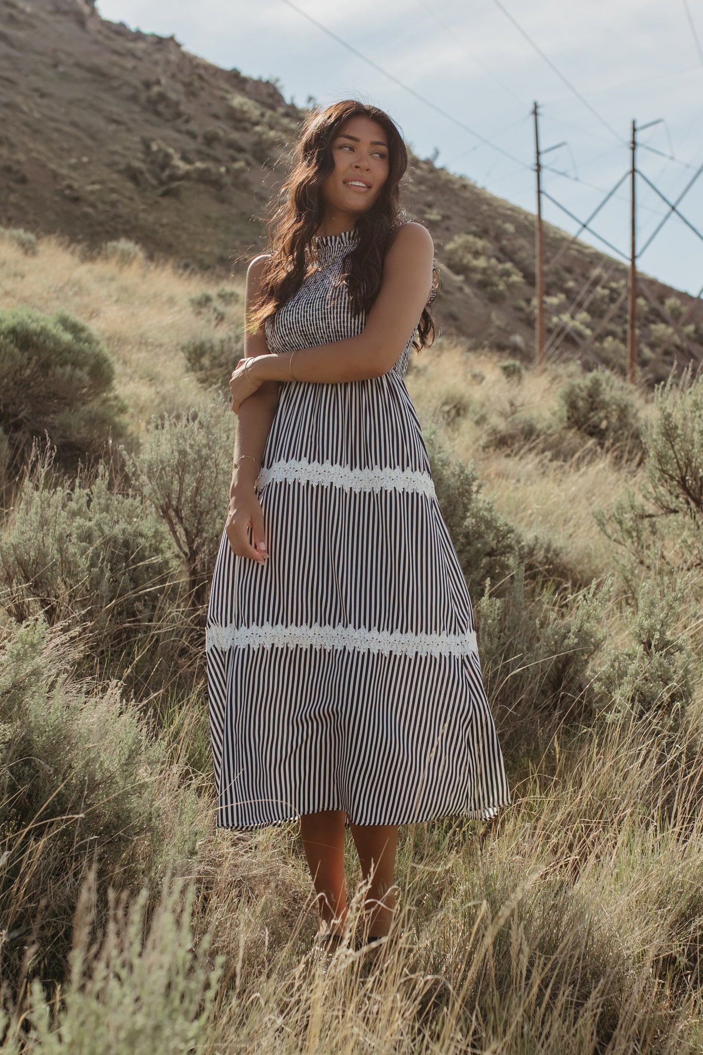 THE HARLOW STRIPED SMOCKED DRESS IN NAVY