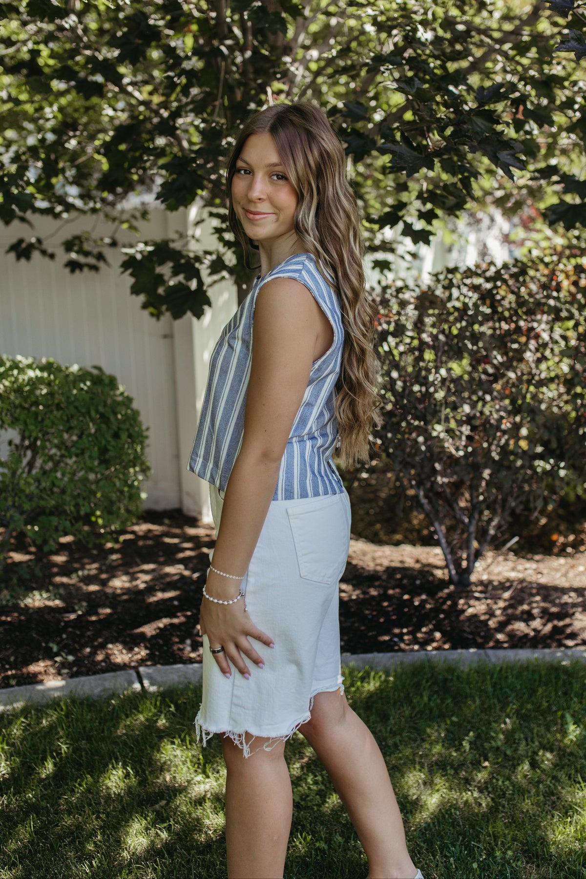 THE PARIS STRIPE SLEEVELESS KNIT TOP IN BLUE