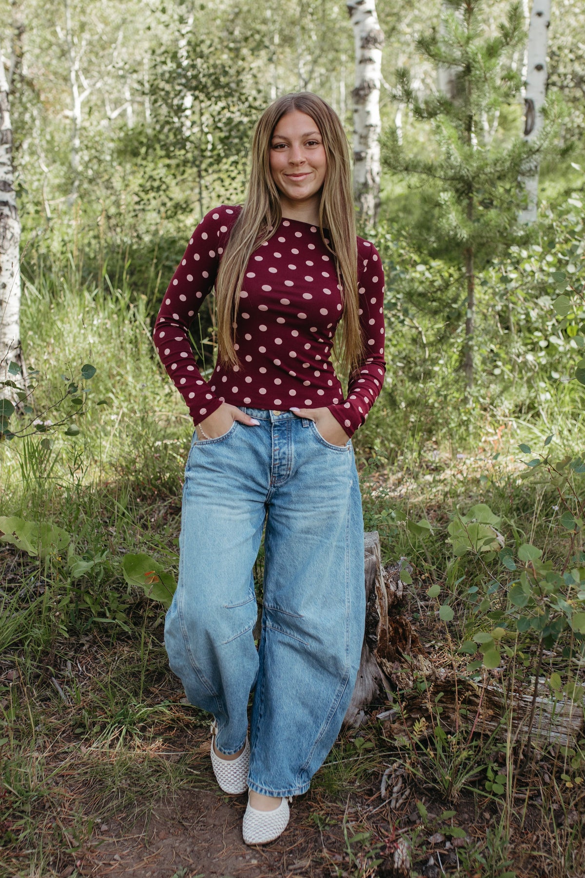 THE ROMINA POLKA DOT LONG SLEEVE KNIT TOP IN BURGUNDY