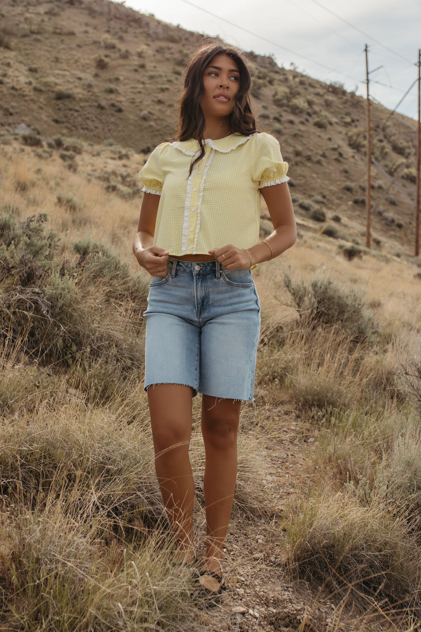 IVY HIGH RISE BERMUDA SHORT IN MEDIUM DENIM