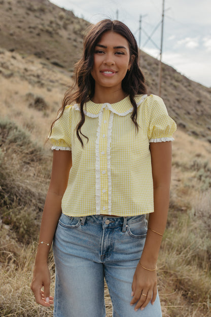 THE VENICE LACE TRIM TOP IN YELLOW