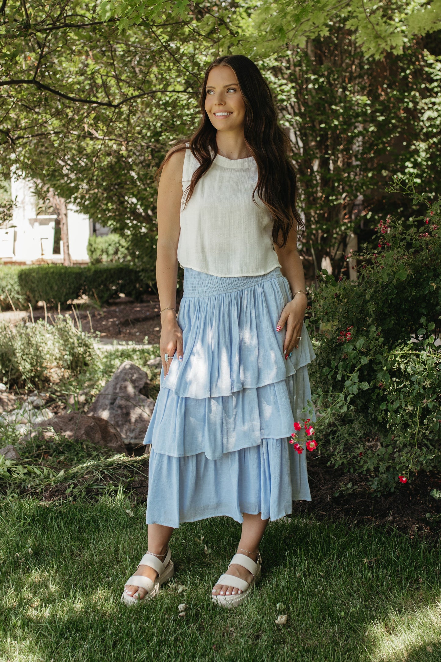 THE EMBERLY BUTTON DOWN BACK TANK