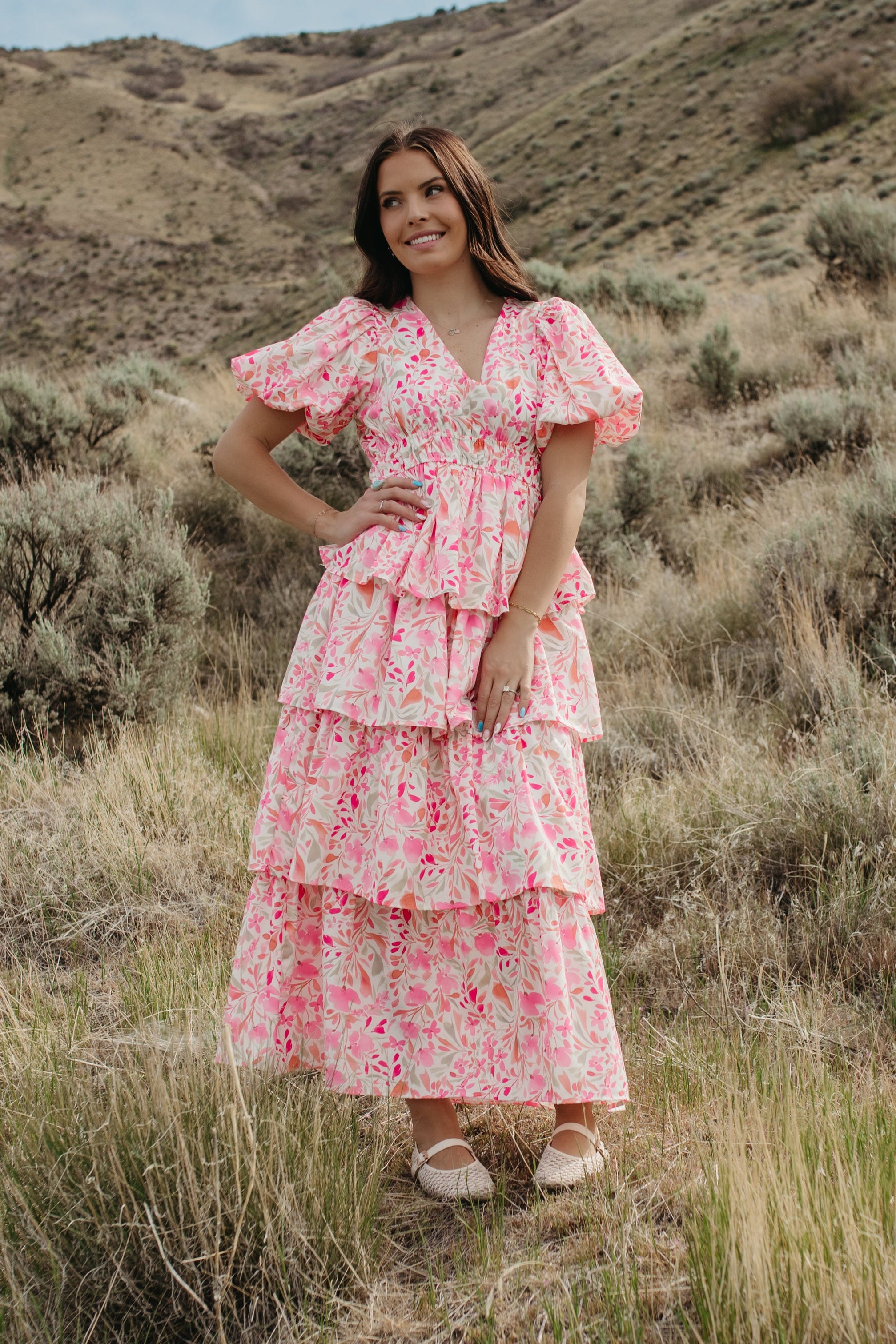 THE LENNON RUFFLED FLORAL DRESS – Pink Desert