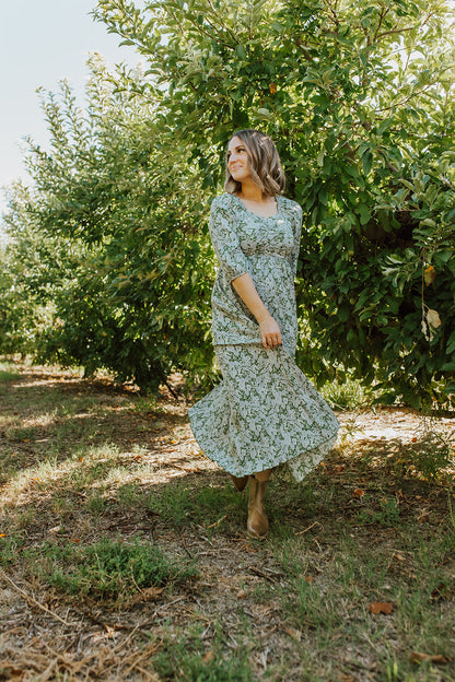 THE WUTHERING HEIGHTS DRESS IN FALL FLORAL BY PINK DESERT