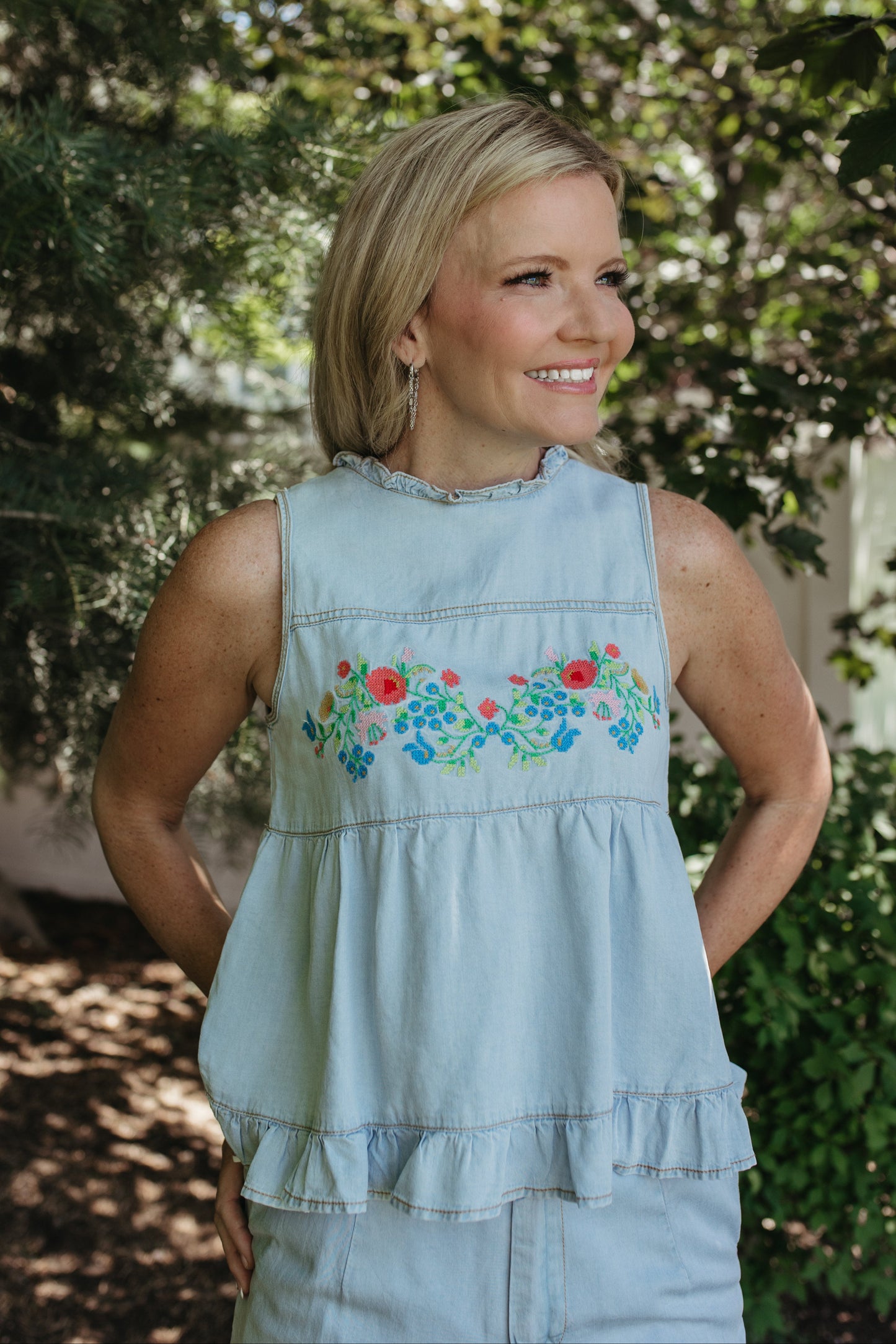 THE MILLA EMBROIDERED FLORAL DENIM SET