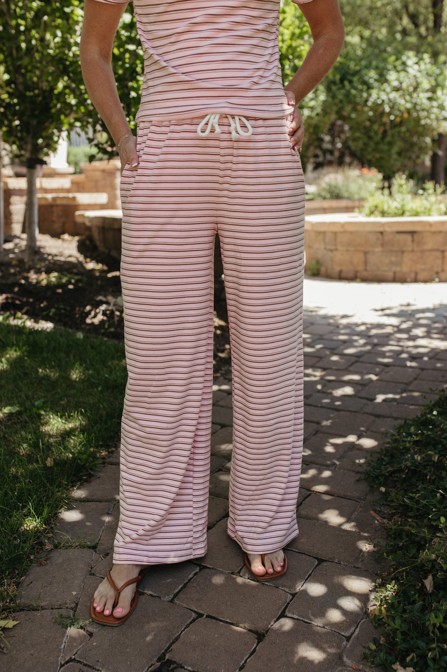 THE ALIVIA STRIPED LOUNGE SET IN PINK