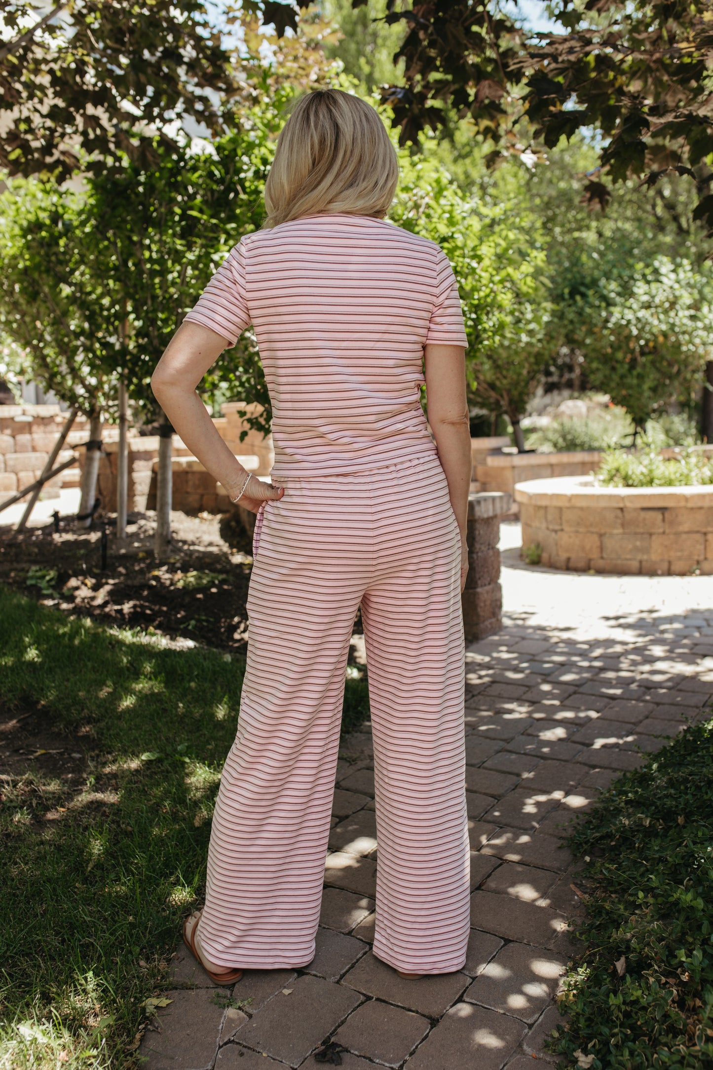 THE ALIVIA STRIPED LOUNGE SET IN PINK