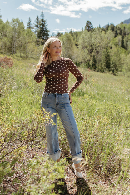 THE ROMINA POLKA DOT LONG SLEEVE KNIT TOP IN DARK BROWN
