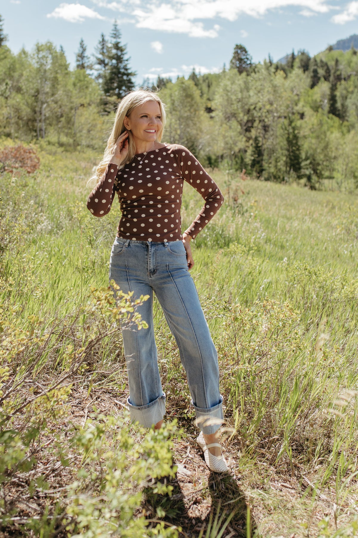 THE ROMINA POLKA DOT LONG SLEEVE KNIT TOP IN DARK BROWN