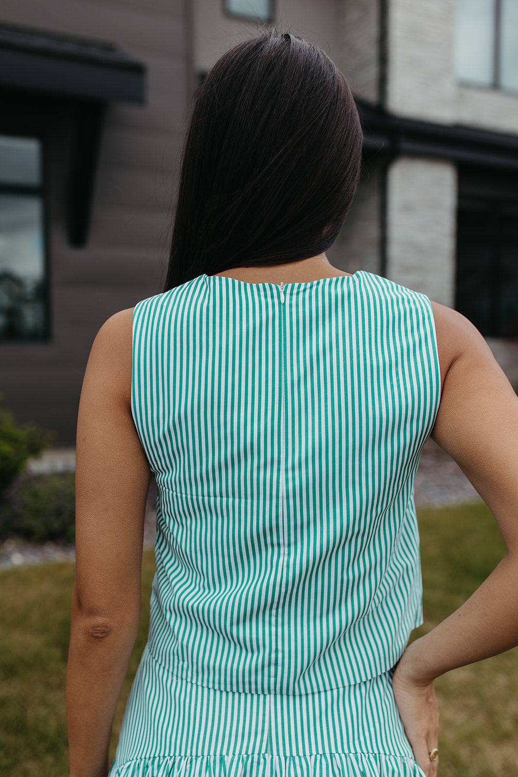 THE PRESLEY STRIPE TOP IN GREEN