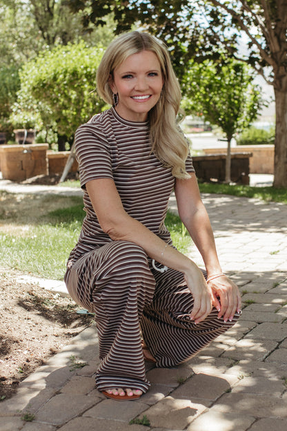THE ALIVIA STRIPED LOUNGE SET IN BROWN