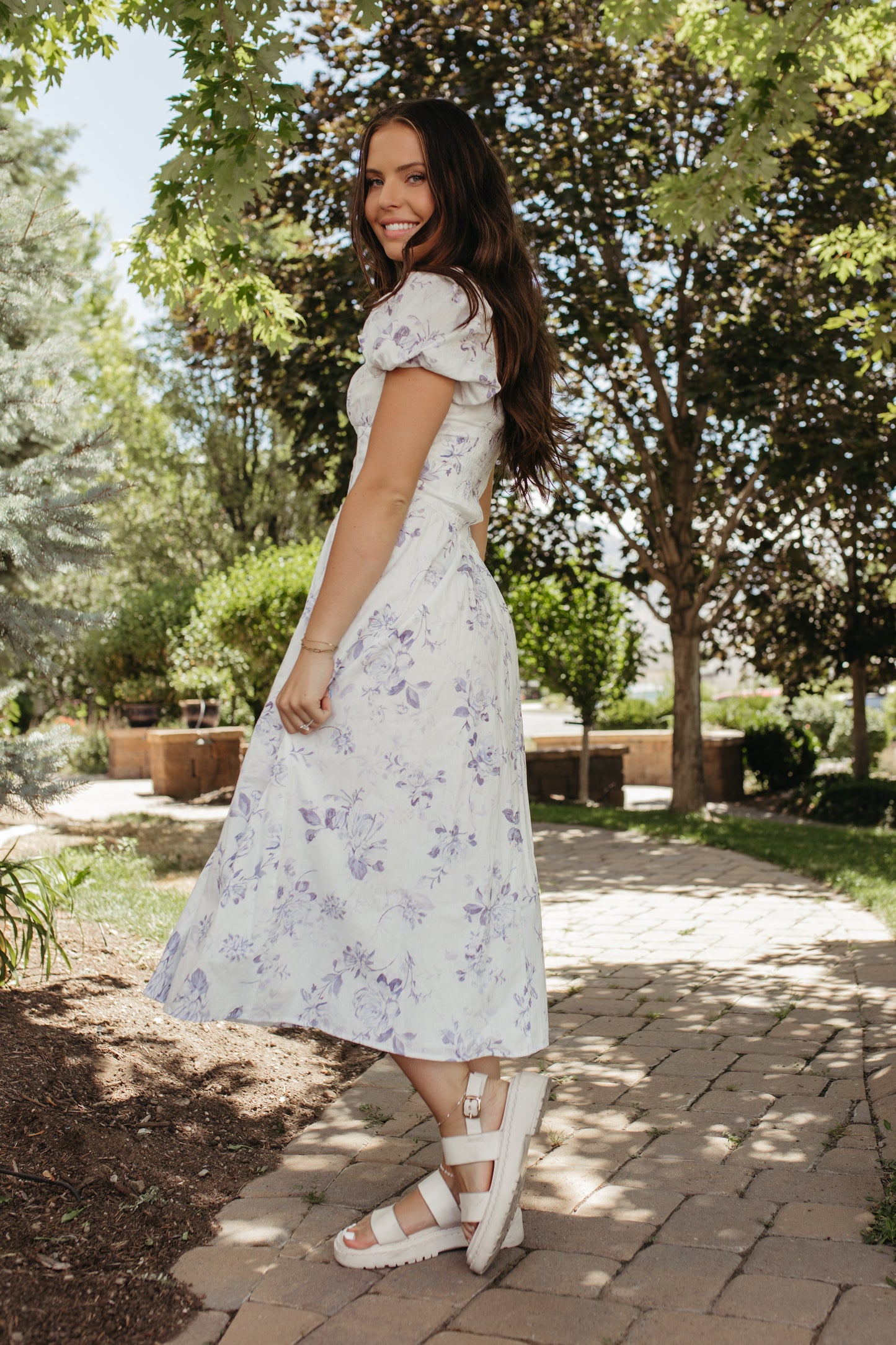 LILA ROSE DRESS IN WHITE