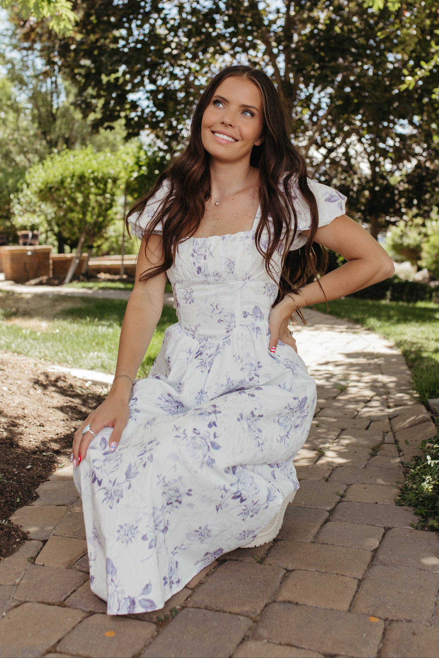 LILA ROSE DRESS IN WHITE