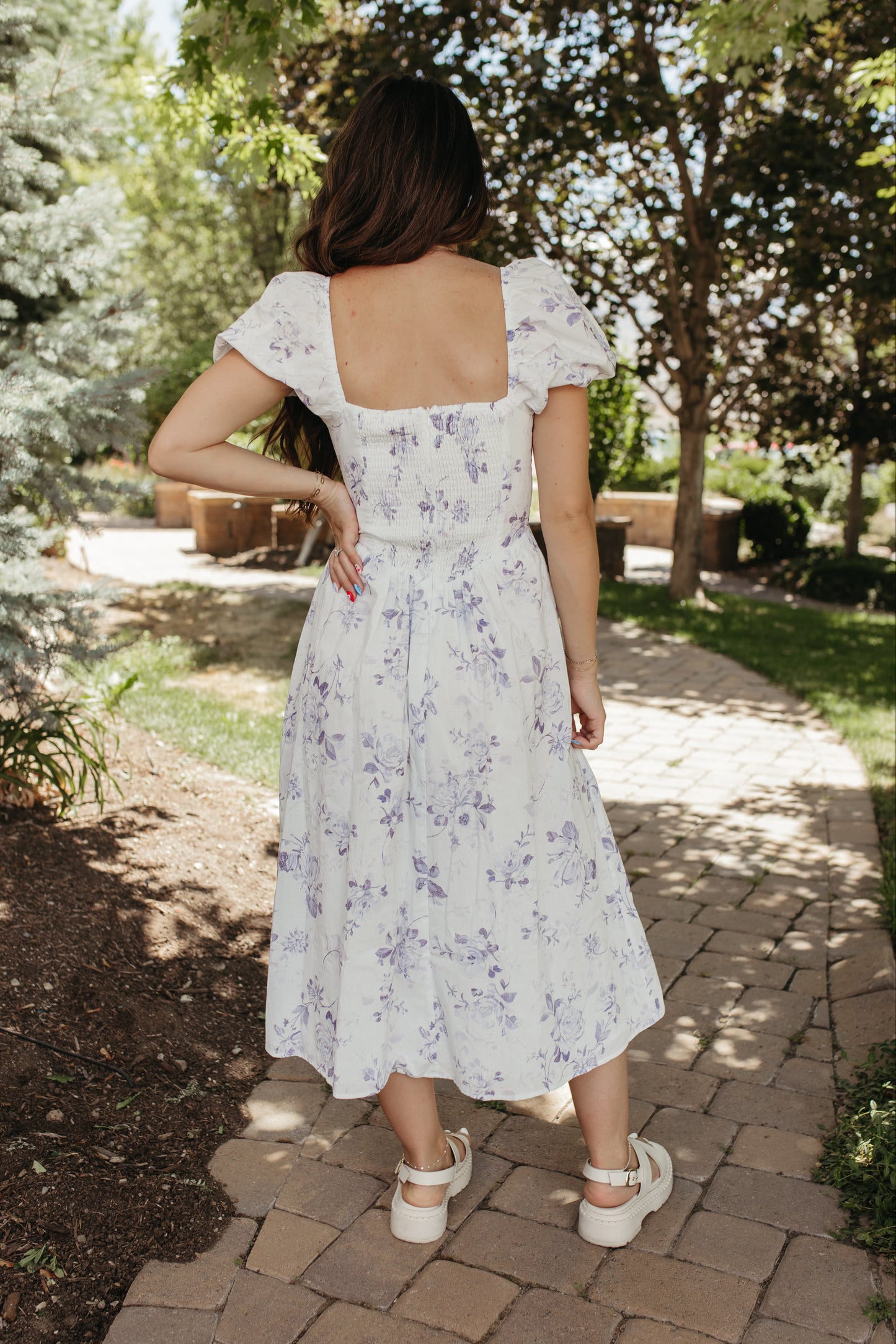 LILA ROSE DRESS IN WHITE