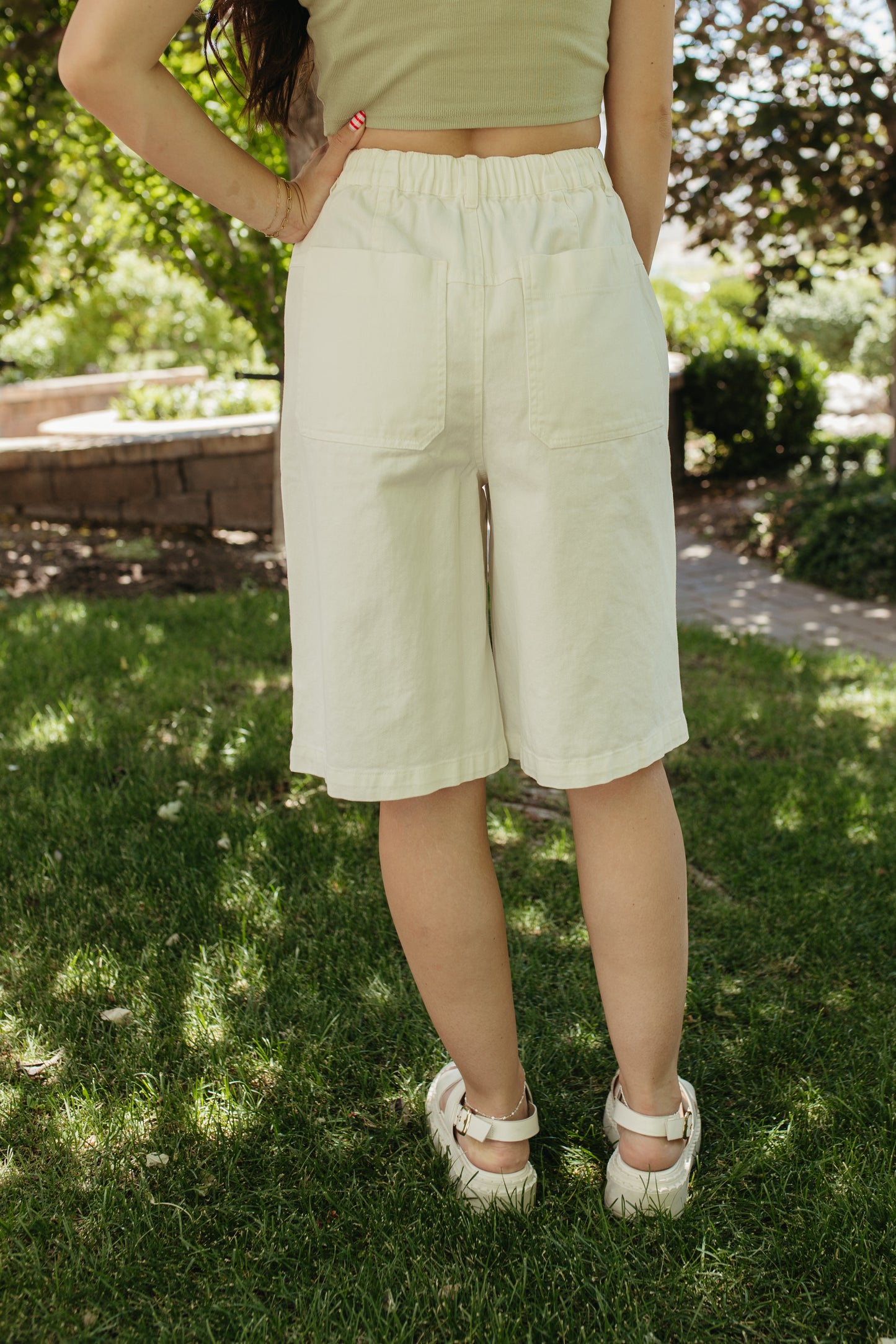 THE VEDA WIDE LEG JORTS IN CREAM