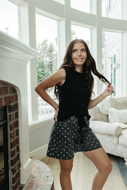 THE KHYLEE SLEEVELESS COTTON TOP IN BLACK