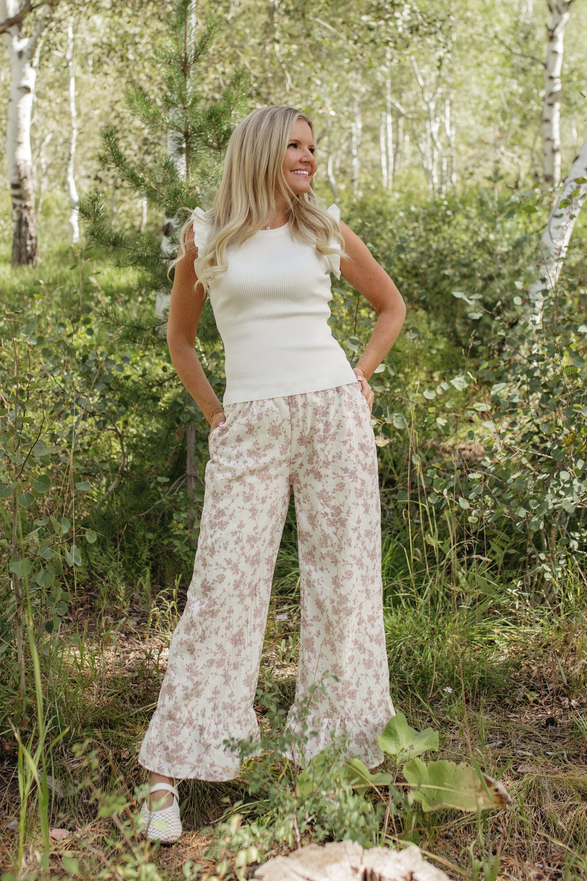 THE NAOMI FLORAL WIDE LEG PANTS IN IVORY