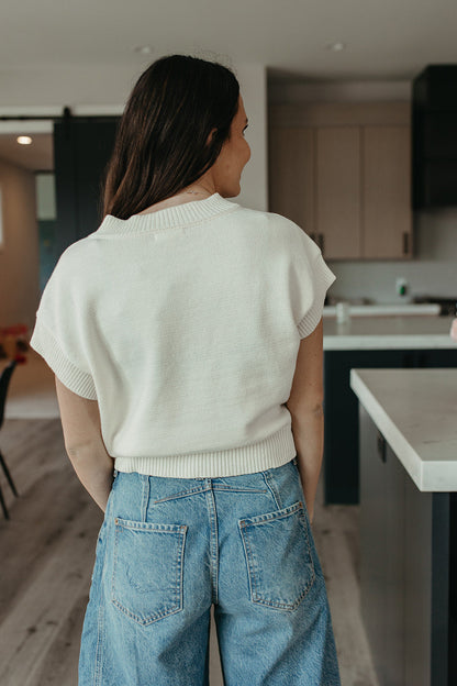 THE DELANEY STRAWBERRY KNIT TOP