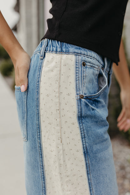 THE ISABELLA FLORAL PRINT BARREL JEANS