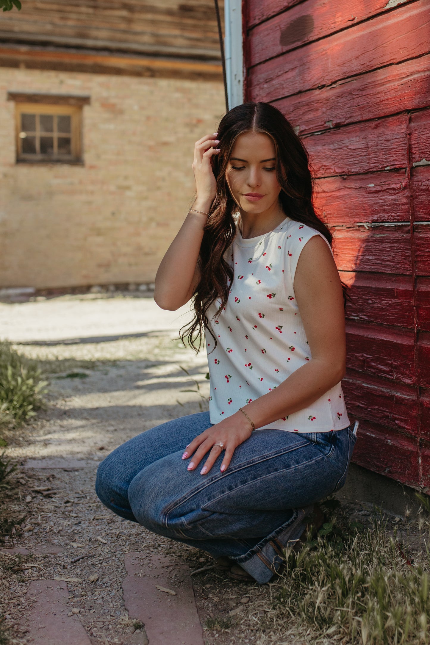 THE GRACELYNN CHERRY SLEEVELESS TOP