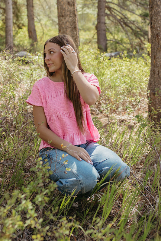 THE JOLENE SHORT SLEEVE KNIT TOP IN PINK