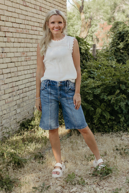 THE THEODORA LACE EDGE TOP IN WHITE
