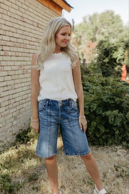 THE THEODORA LACE EDGE TOP IN WHITE