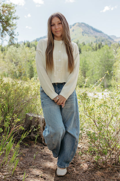 THE WINONA CREW NECK CARDIGAN IN IVORY