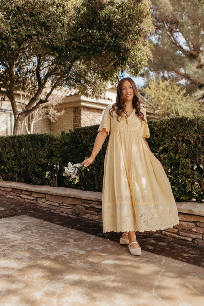 THE LEIYAH EYELET BUTTON DOWN DRESS IN SUNWASHED