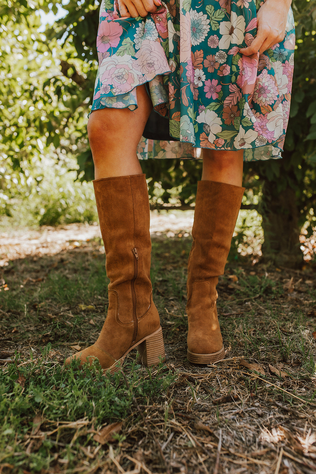 Chunky knee high heeled boots | PINK DESERT