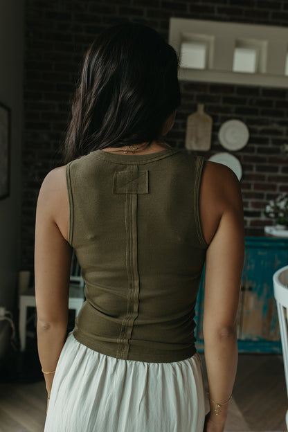 THE ILIA RIBBED HENLEY TANK TOP IN OLIVE