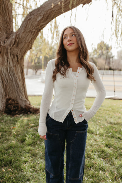 FREE PEOPLE GOING PLACES CARDI IN IVORY
